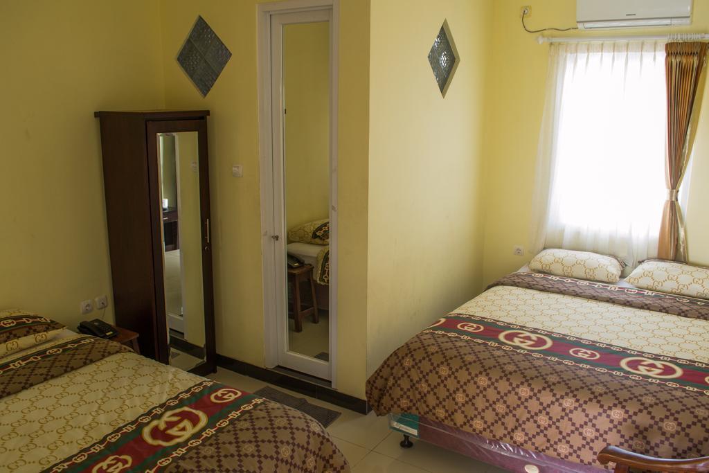 Guest House Salon Fora Gegerkalong Setiabudhi Bandung Room photo