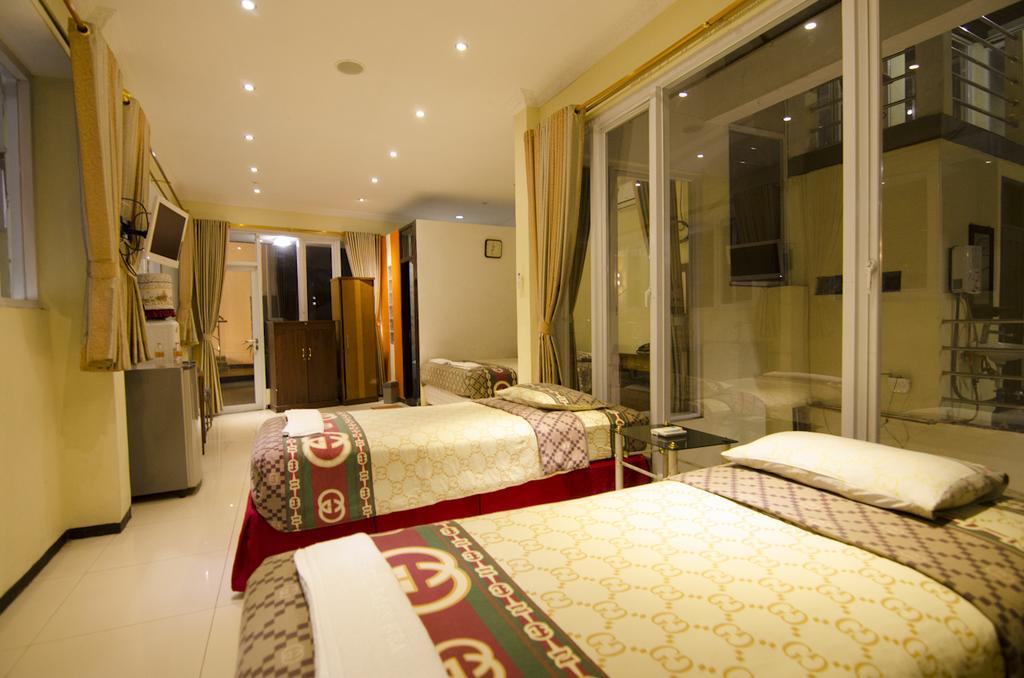 Guest House Salon Fora Gegerkalong Setiabudhi Bandung Exterior photo